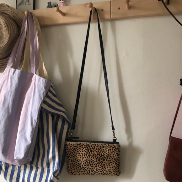 Primecut pouch bag with strap - Picture 2 of 4